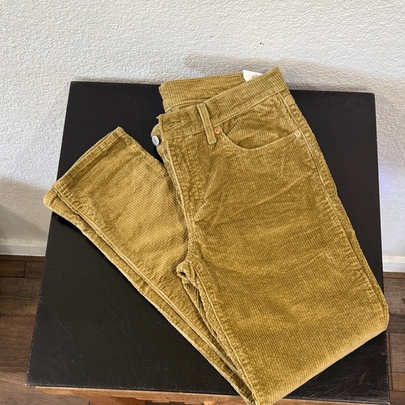 Levis Sculpt Corduroy Boyfriend Pants - Picture 1 of 2